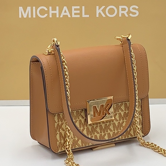 MICHAEL KORS SONIA SMALL SQUARE SHOULDER XBODY - Picture 9 of 16
